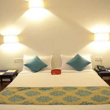 Oyo Rooms Candolim Fort Aguada Road Exterior photo