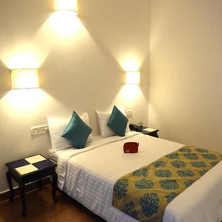 Oyo Rooms Candolim Fort Aguada Road Exterior photo
