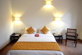 Oyo Rooms Candolim Fort Aguada Road Exterior photo
