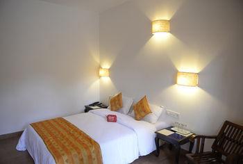 Oyo Rooms Candolim Fort Aguada Road Exterior photo
