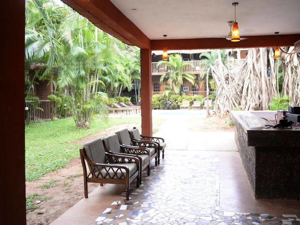 Oyo Rooms Candolim Fort Aguada Road Exterior photo