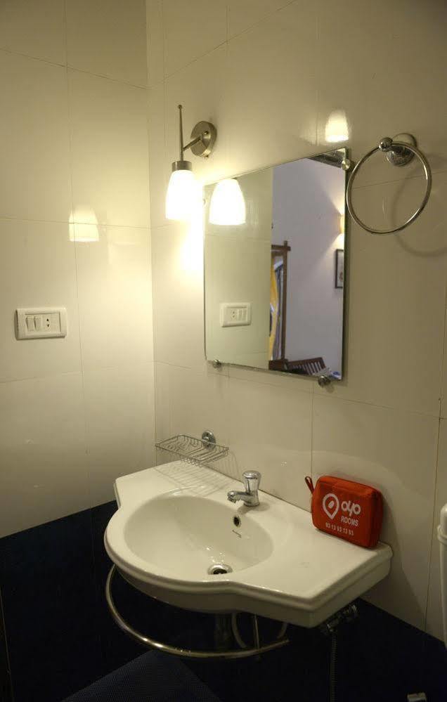 Oyo Rooms Candolim Fort Aguada Road Exterior photo